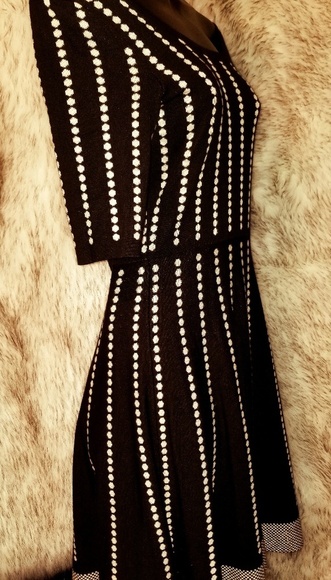 Figure flattering sweater dress size see below - Picture 2 of 7